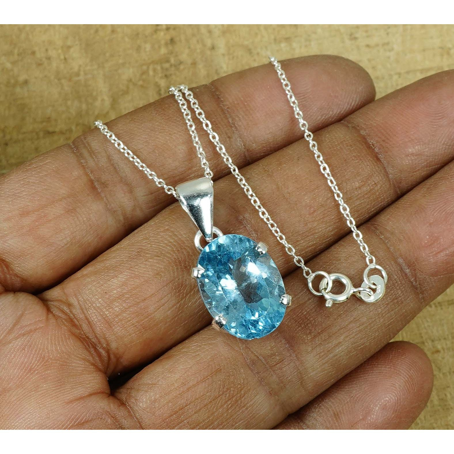 Women's Swiss Topaz 925 Sterling Silver Solitaire Pendant